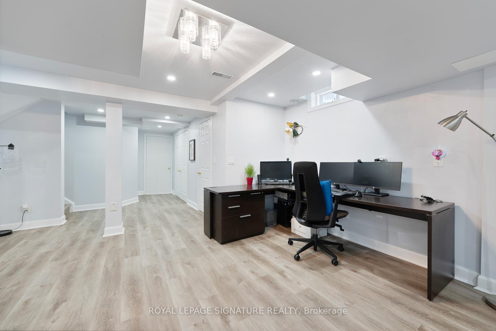 Photo 36 of 3 Blackthorn Drive, Vaughan, Maple — HOMEH