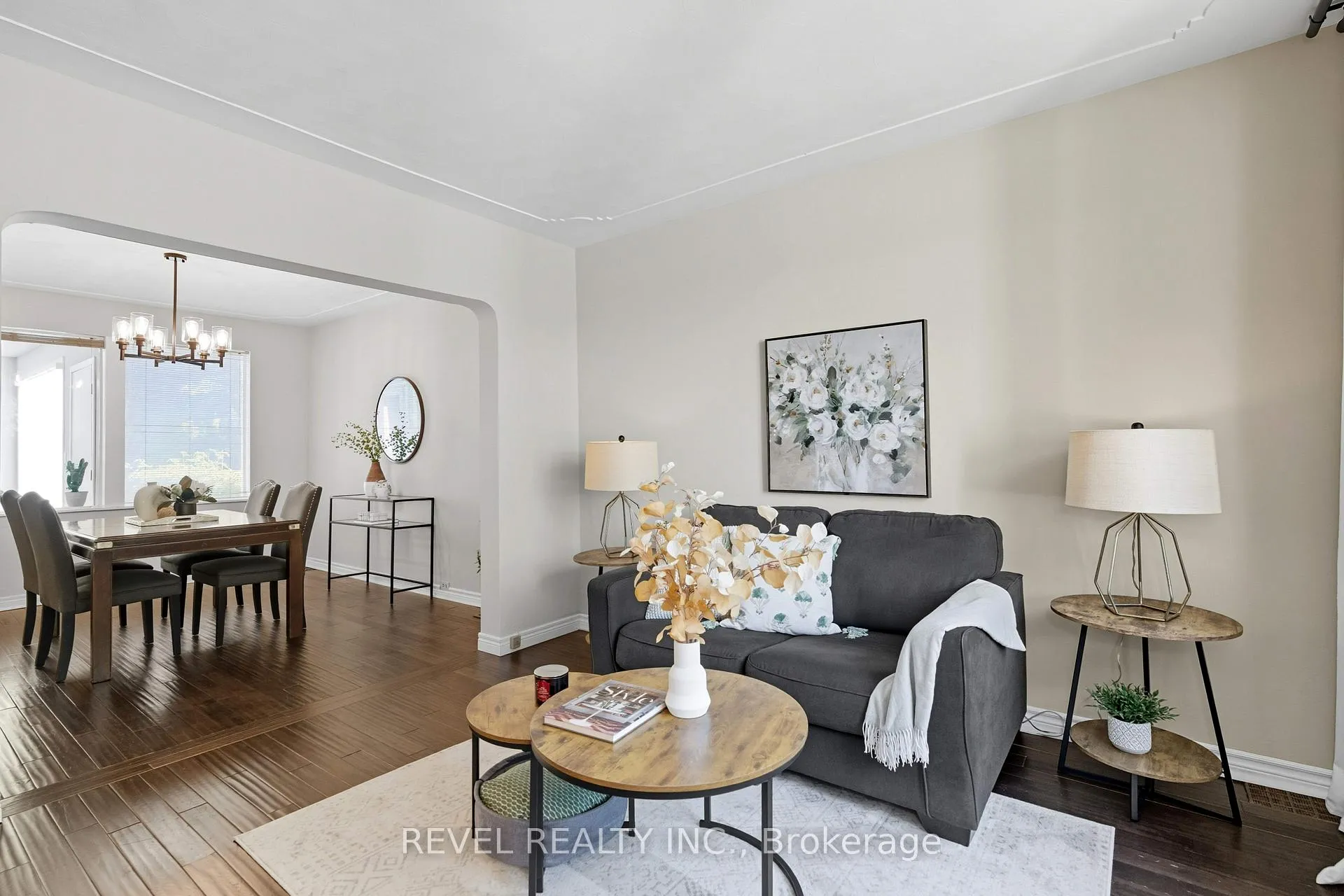 Photo 6 of 197 Balmoral Avenue S, Hamilton, Delta — HOMEH
