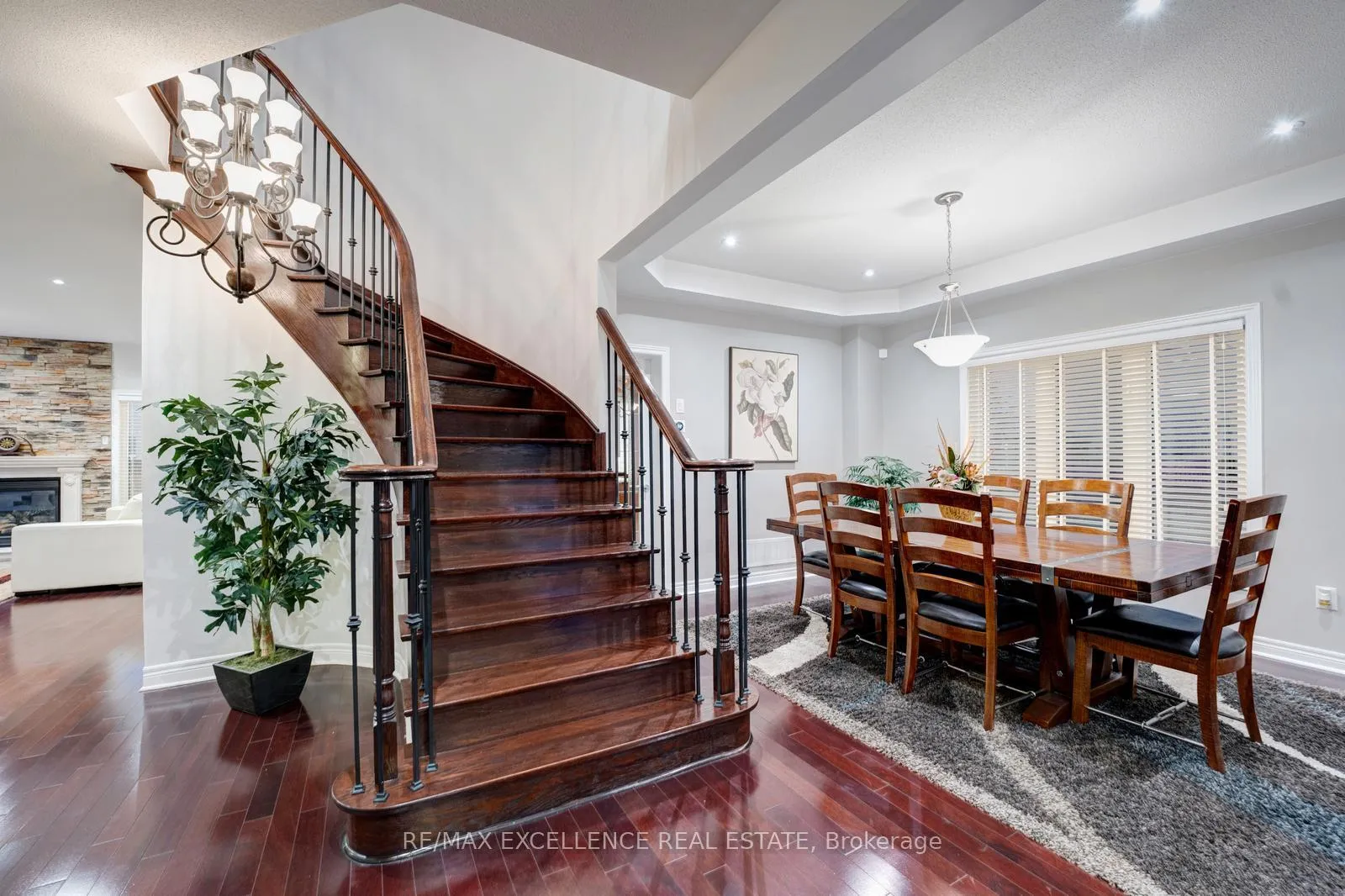 Photo 13 of 63 Powell Drive, Brampton, Sandringham-Wellington — HOMEH