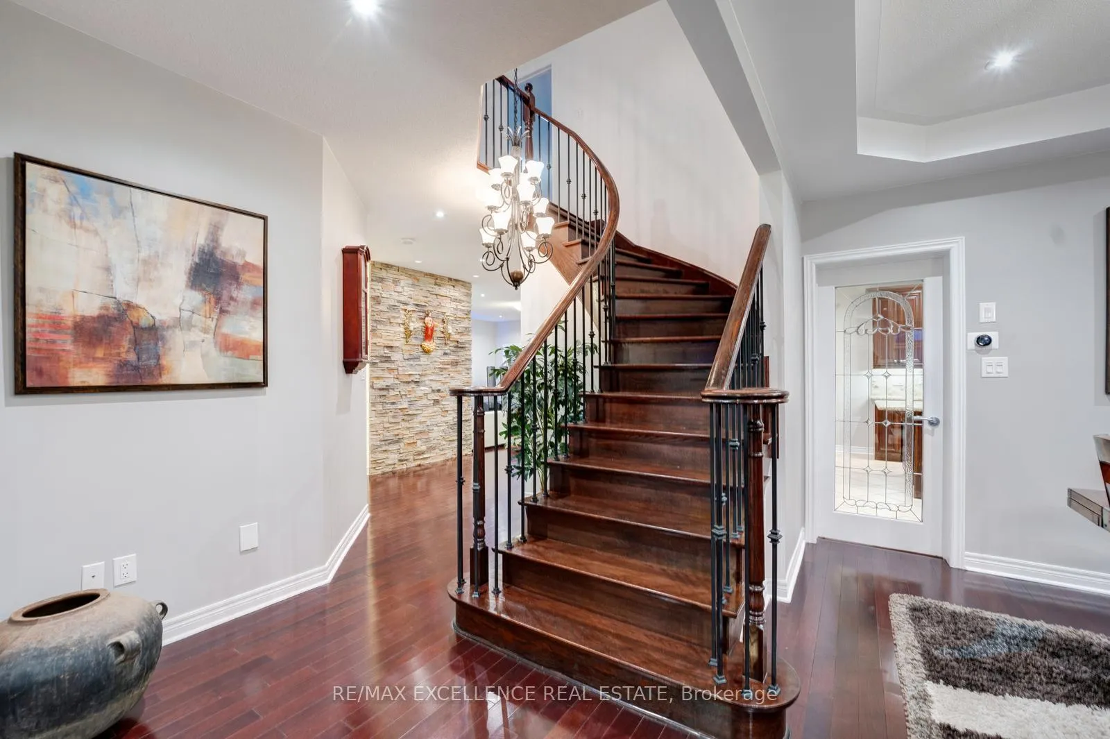 Photo 25 of 63 Powell Drive, Brampton, Sandringham-Wellington — HOMEH