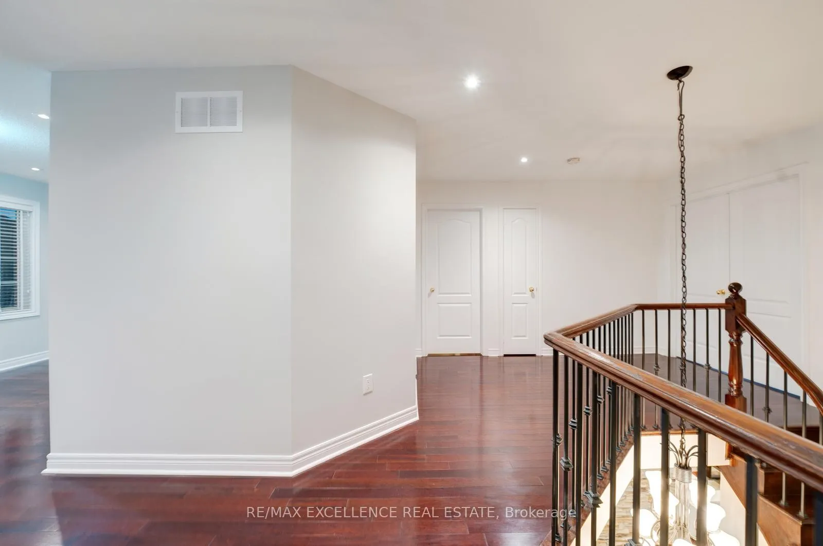 Photo 26 of 63 Powell Drive, Brampton, Sandringham-Wellington — HOMEH