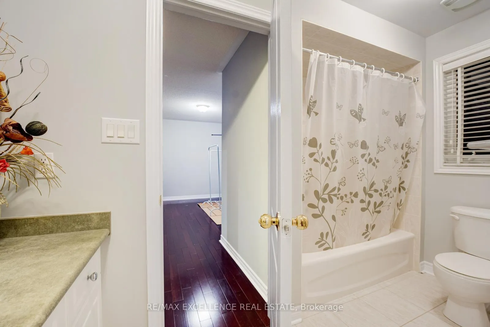 Photo 40 of 63 Powell Drive, Brampton, Sandringham-Wellington — HOMEH