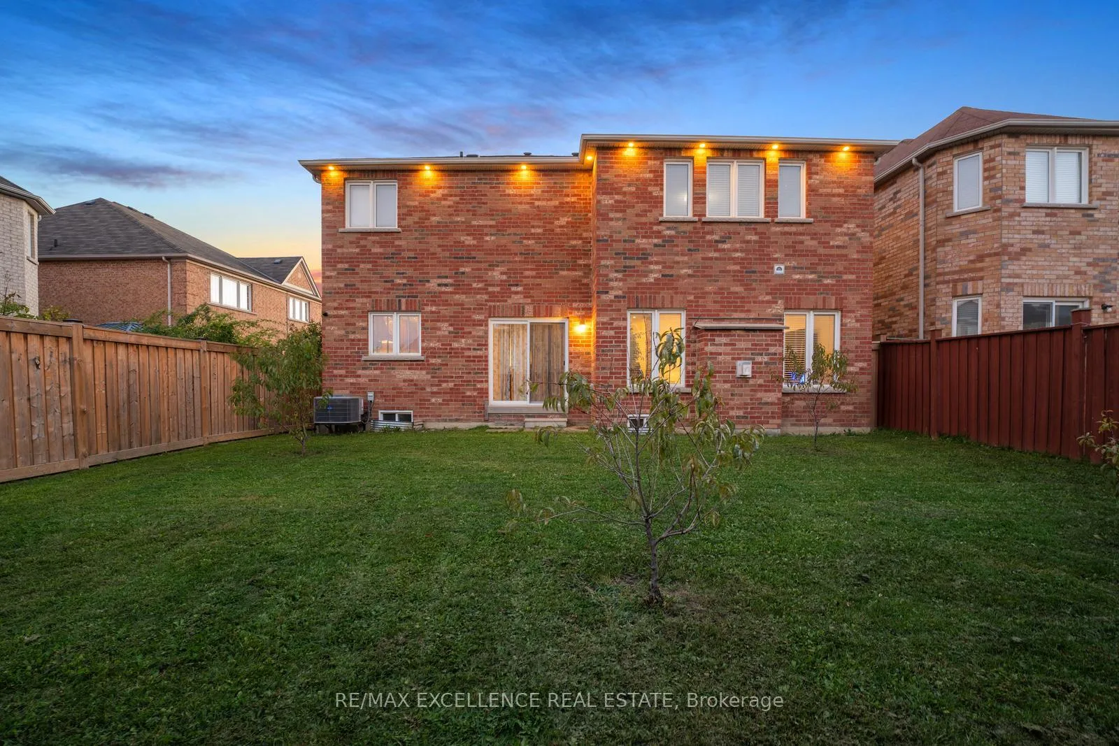 Photo 45 of 63 Powell Drive, Brampton, Sandringham-Wellington — HOMEH