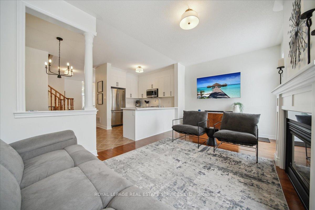 Photo 24 of 50 Ostrovsky Road, Vaughan, Vellore Village — HOMEH