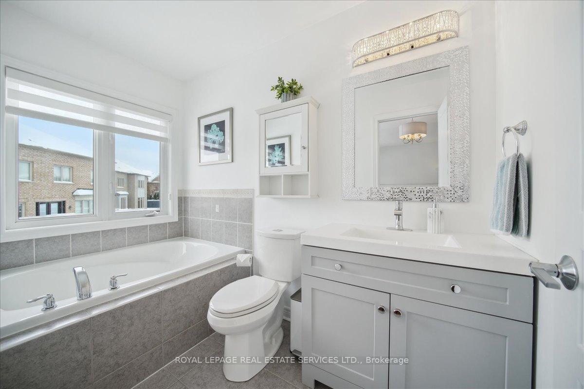 Photo 29 of 50 Ostrovsky Road, Vaughan, Vellore Village — HOMEH
