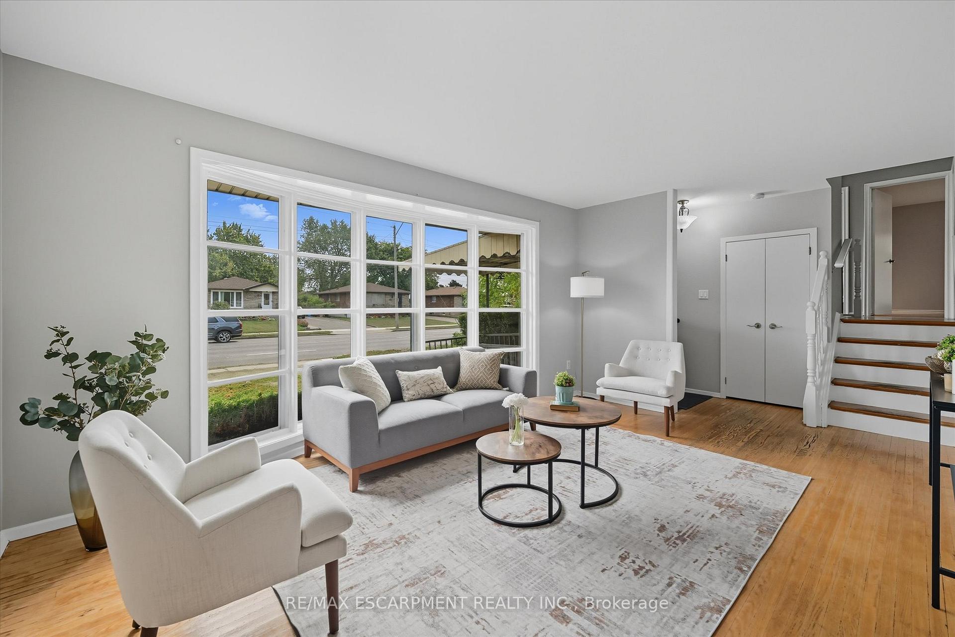 Photo 7 of 966 Upper Sherman Avenue, Hamilton, Thorner — HOMEH