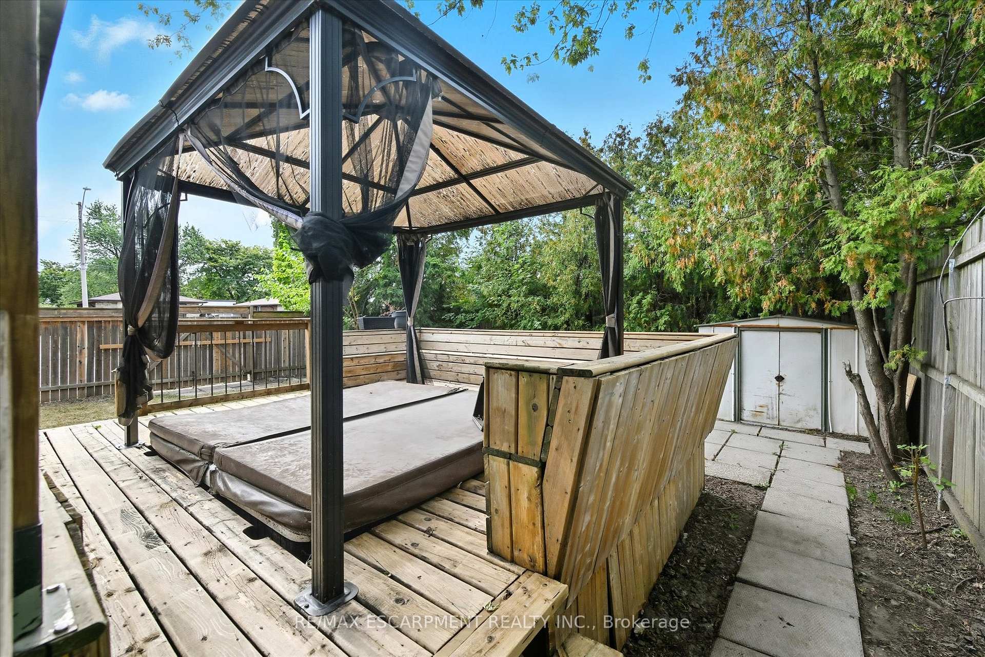 Photo 40 of 966 Upper Sherman Avenue, Hamilton, Thorner — HOMEH