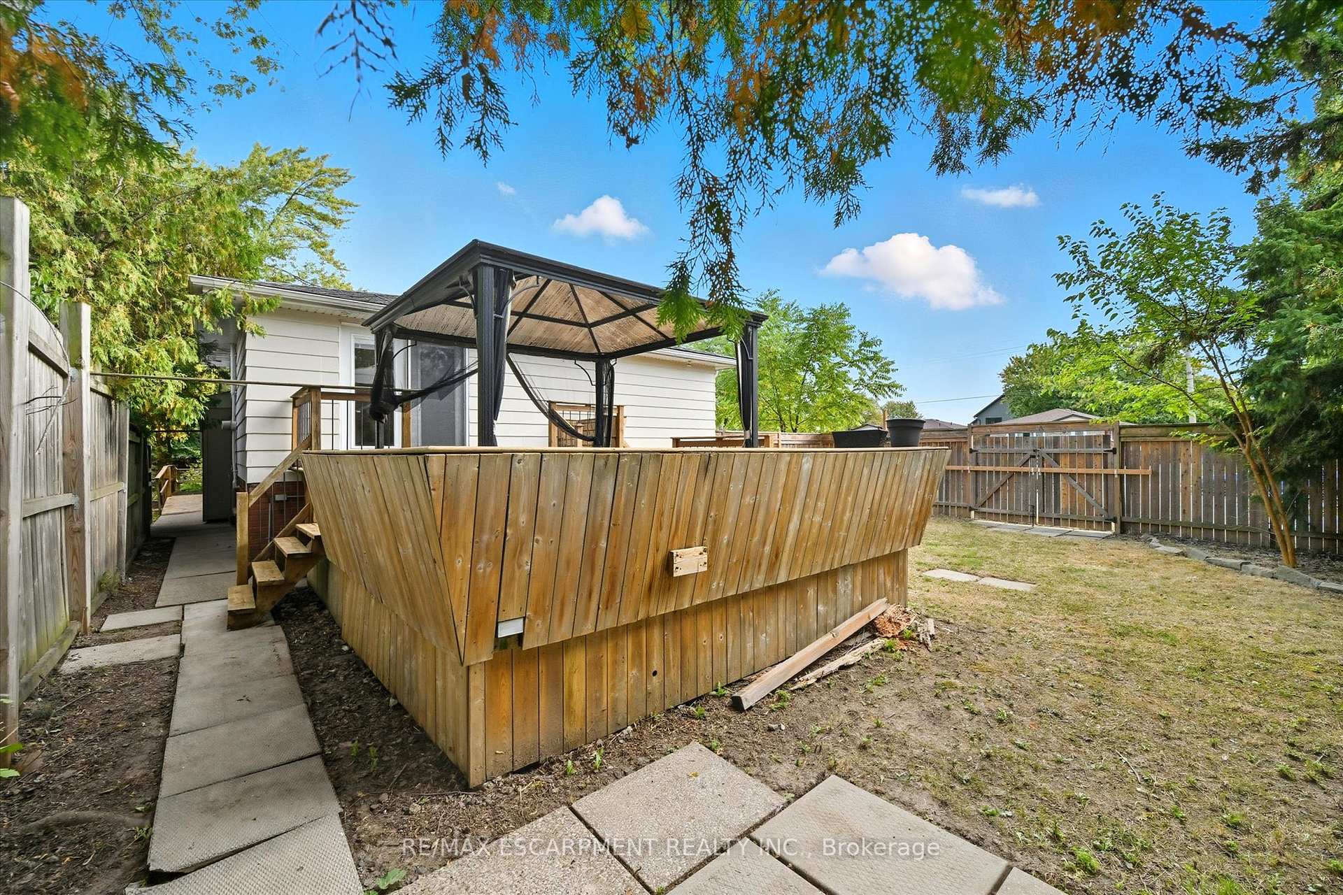 Photo 41 of 966 Upper Sherman Avenue, Hamilton, Thorner — HOMEH