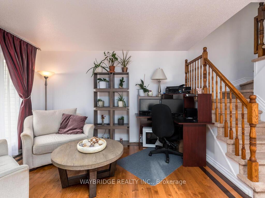 Photo 9 of 284 Stoneway Drive, Ottawa, Barrhaven East — HOMEH