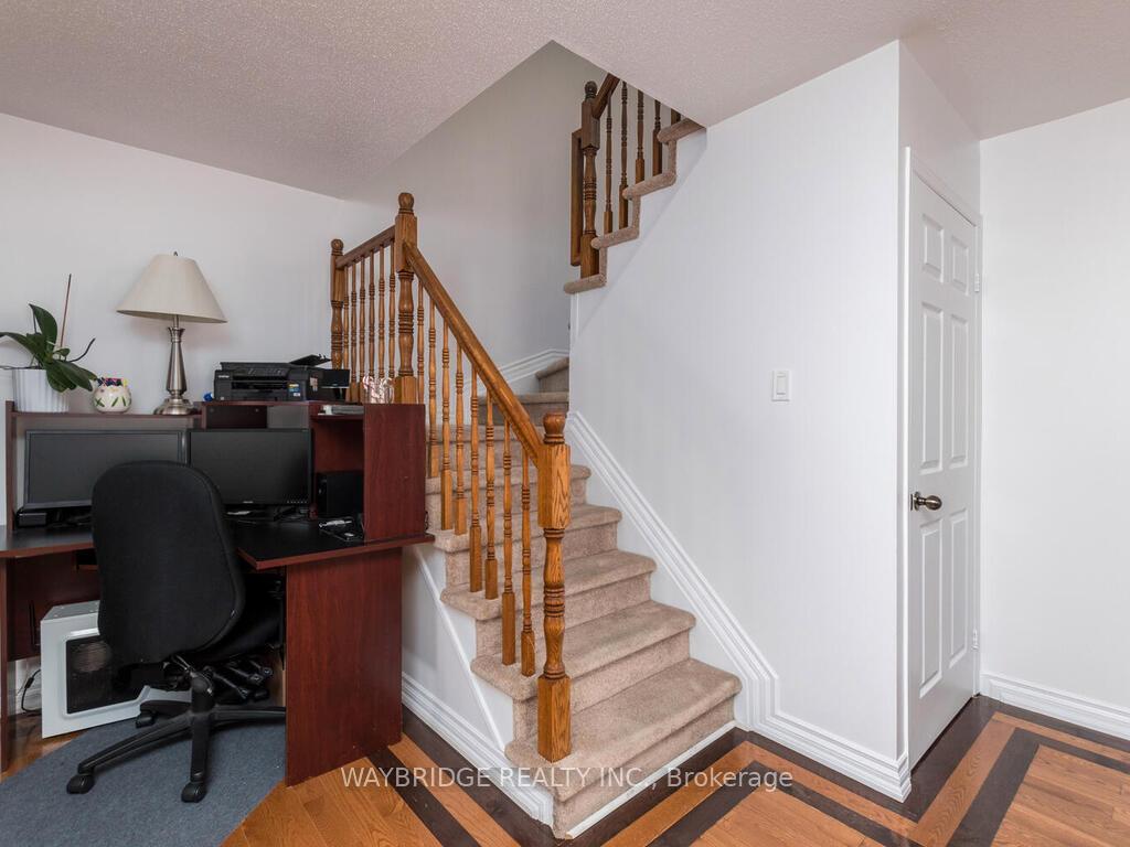 Photo 18 of 284 Stoneway Drive, Ottawa, Barrhaven East — HOMEH