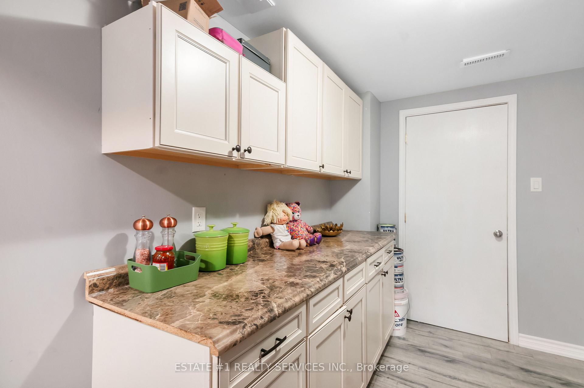Photo 32 of 13 Andretti Crescent, Brampton, Credit Valley — HOMEH