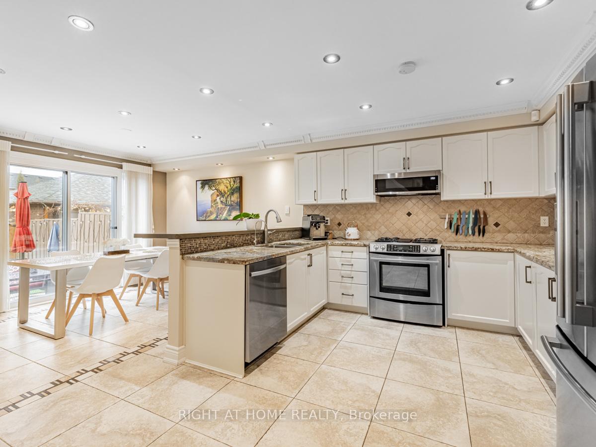 Photo 14 of 14 Decoroso Drive, Vaughan, Sonoma Heights — HOMEH
