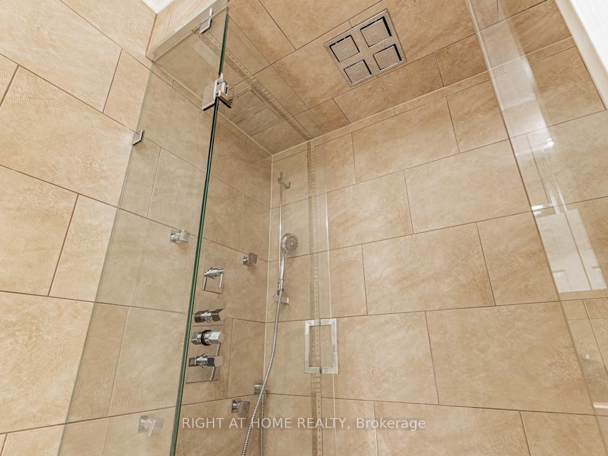 Photo 27 of 14 Decoroso Drive, Vaughan, Sonoma Heights — HOMEH