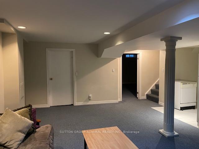 Photo 3 of 46 Morley Road, Vaughan, Brownridge — HOMEH