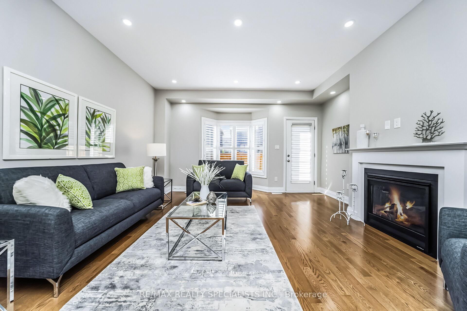 Photo 20 of 16 Dalbeattie Drive, Brampton, Bram West — HOMEH
