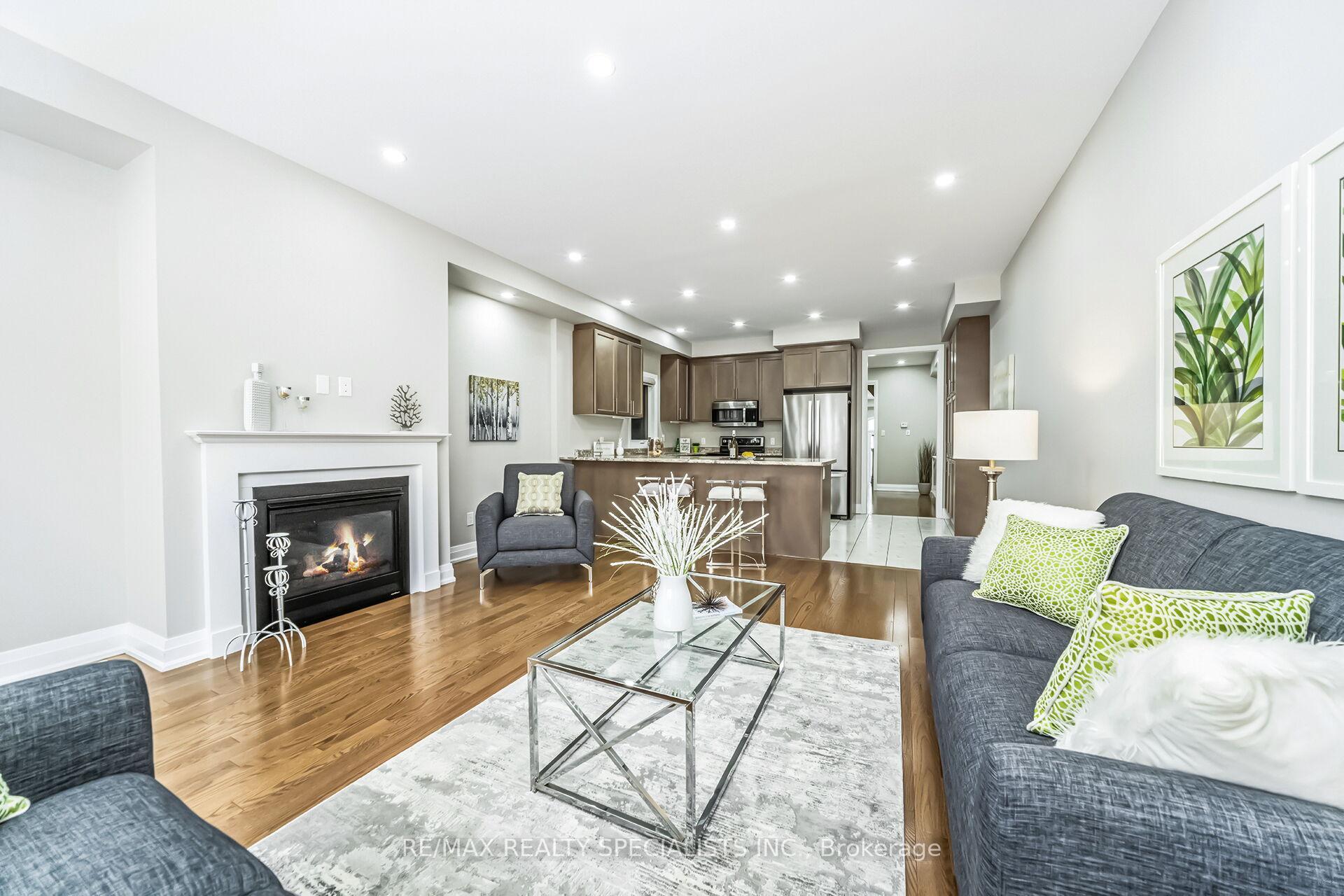 Photo 23 of 16 Dalbeattie Drive, Brampton, Bram West — HOMEH