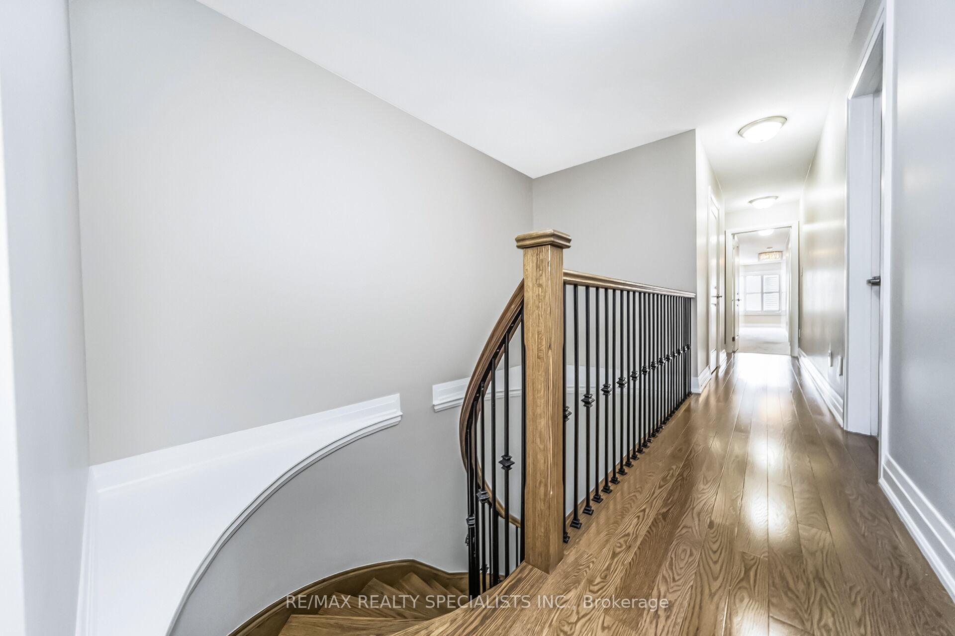Photo 26 of 16 Dalbeattie Drive, Brampton, Bram West — HOMEH