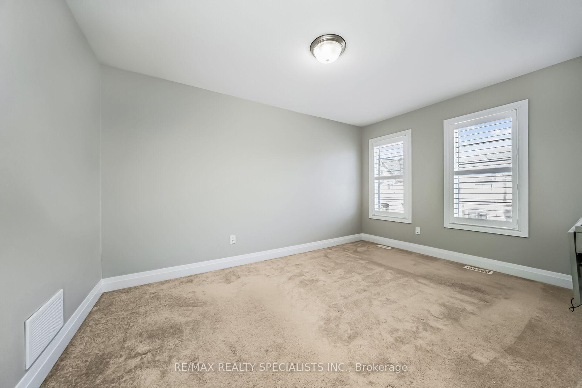 Photo 40 of 16 Dalbeattie Drive, Brampton, Bram West — HOMEH
