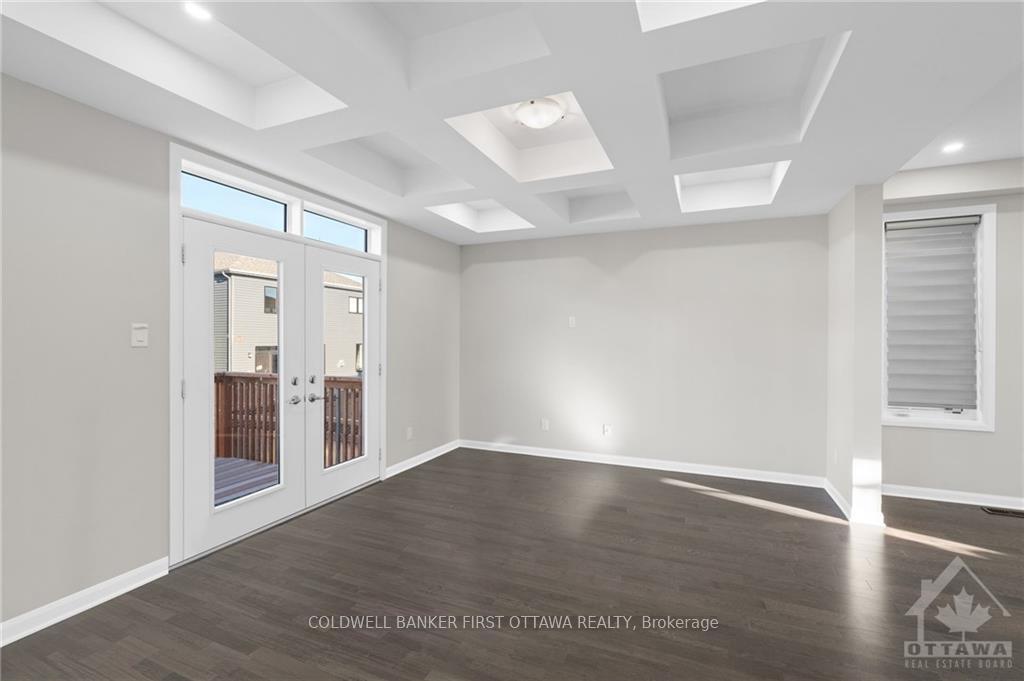 Photo 2 of 125 Paloma Circle, Ottawa, Barrhaven - Heritage Park — HOMEH