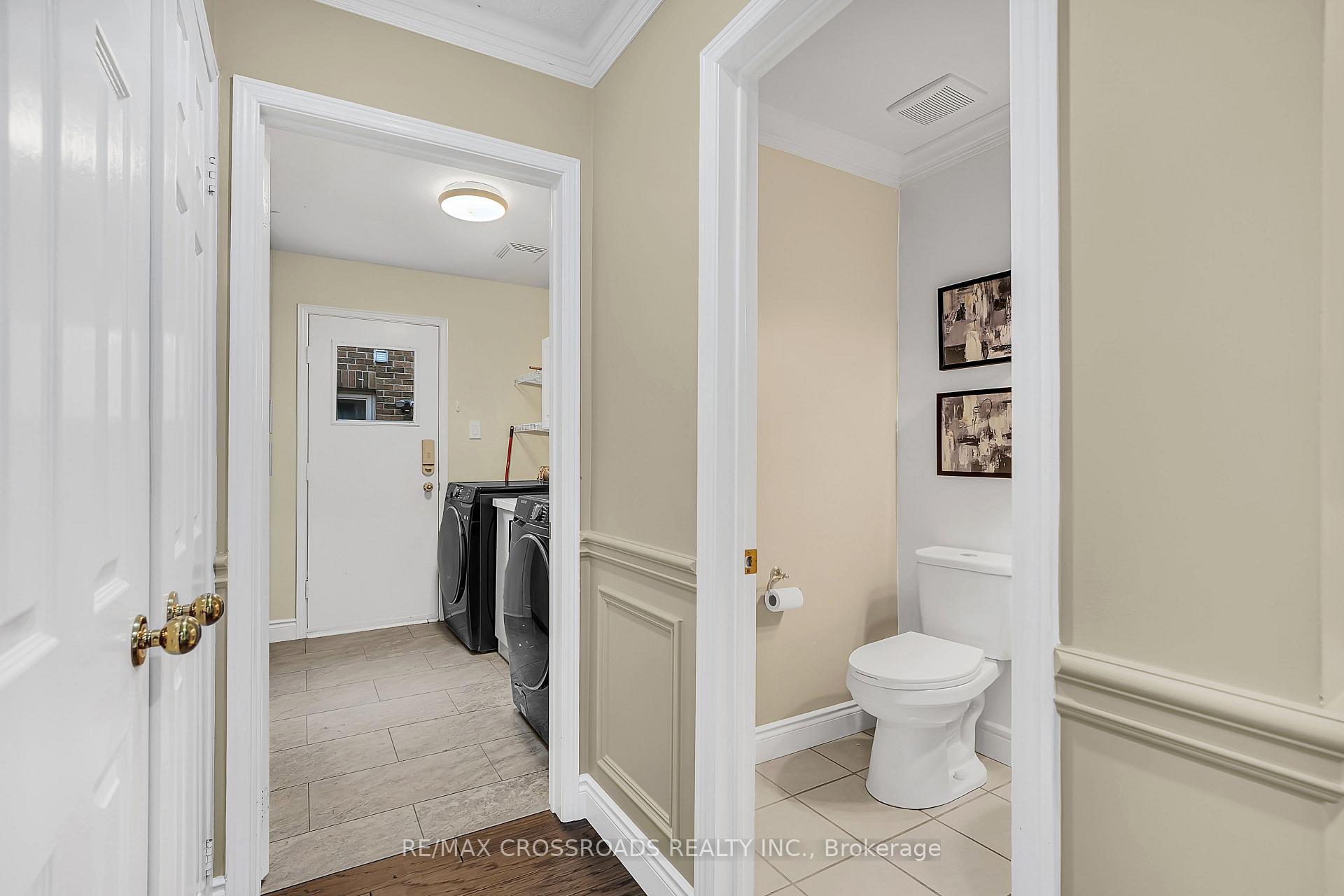 Photo 18 of 75 Barr Crescent, Brampton, Heart Lake East — HOMEH