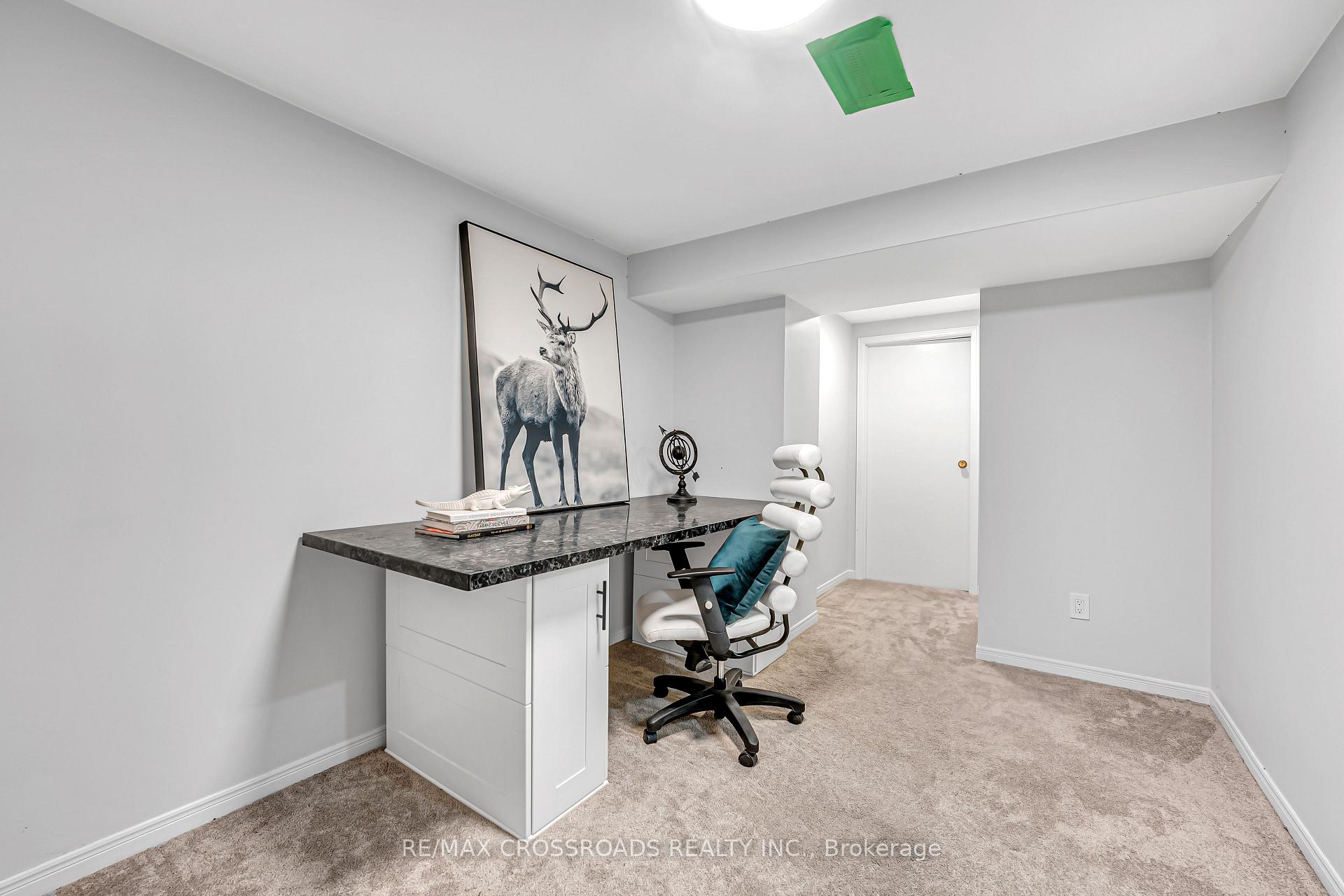 Photo 37 of 75 Barr Crescent, Brampton, Heart Lake East — HOMEH