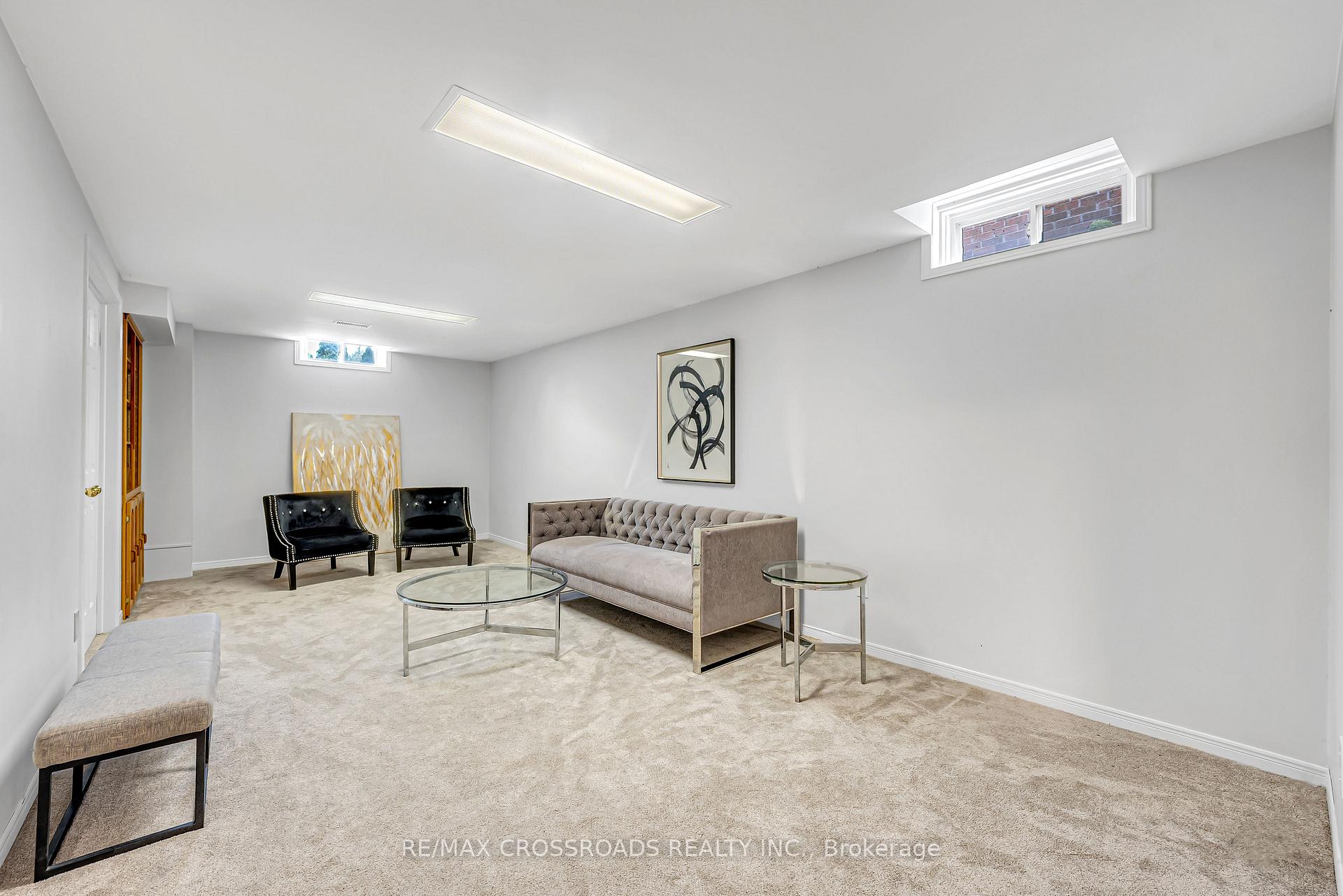 Photo 38 of 75 Barr Crescent, Brampton, Heart Lake East — HOMEH
