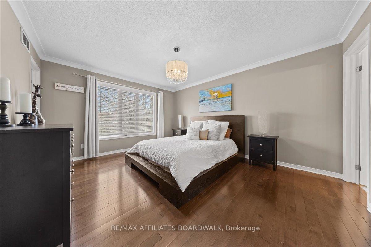 Photo 20 of 1199 Clyde Avenue, Ottawa, Central Park — HOMEH