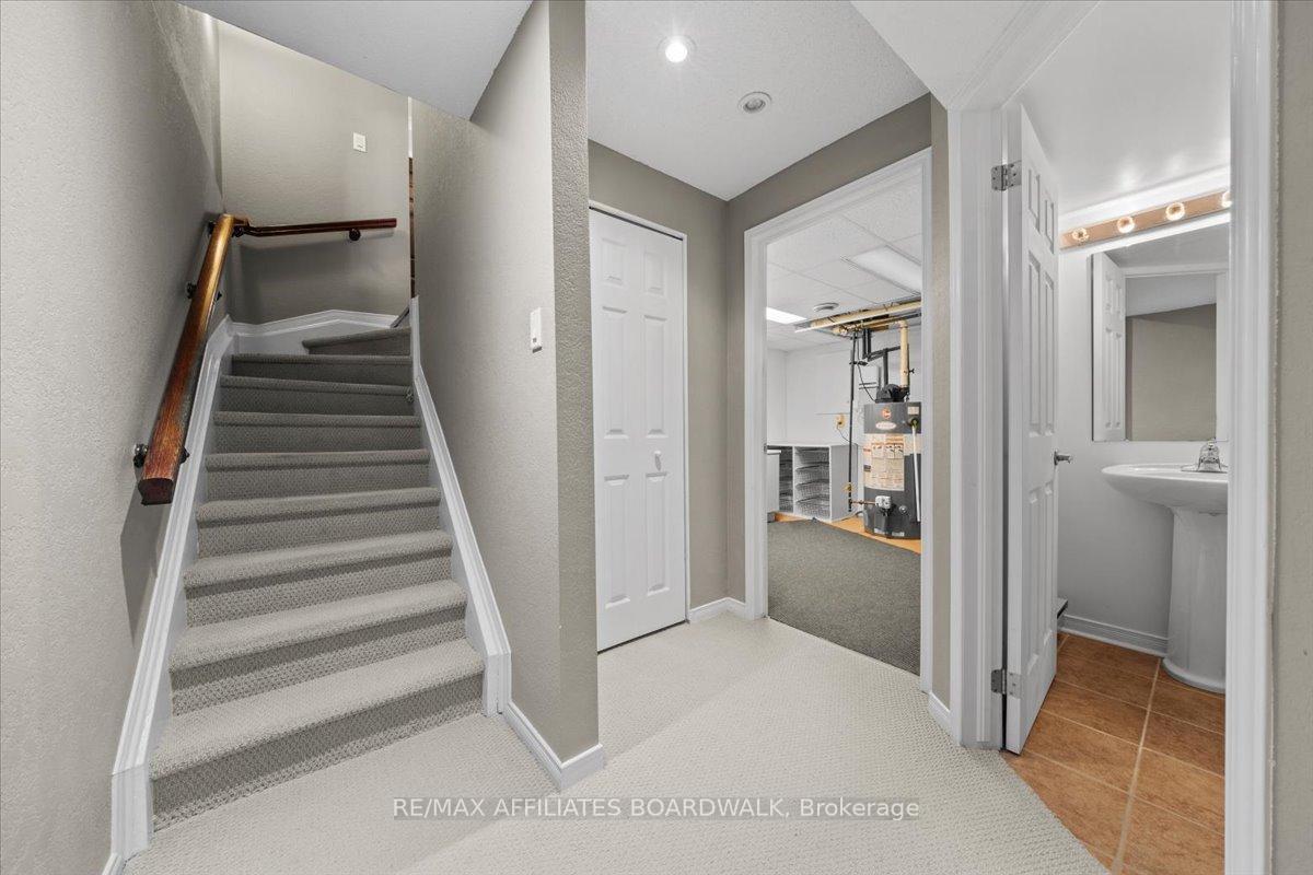 Photo 30 of 1199 Clyde Avenue, Ottawa, Central Park — HOMEH