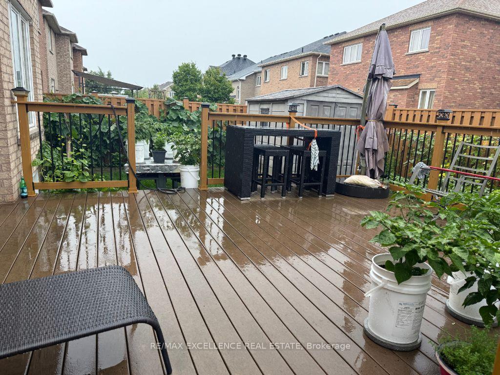 Photo 6 of 90 Game Creek Crescent, Brampton, Northwest Sandalwood Parkway — HOMEH
