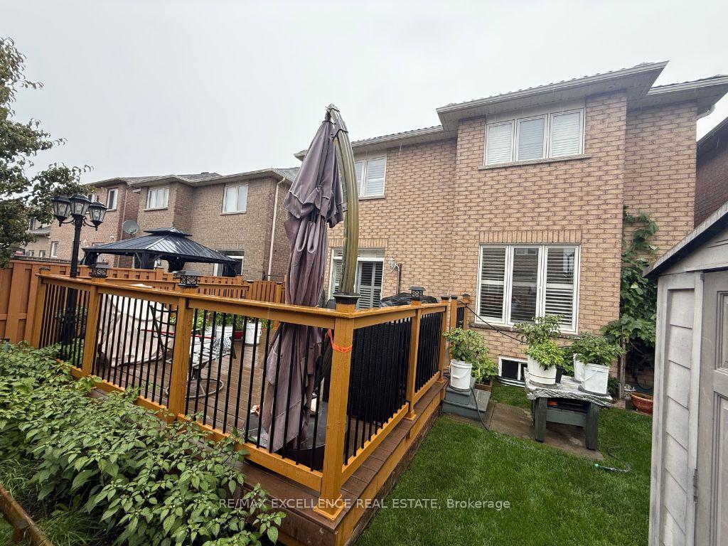 Photo 8 of 90 Game Creek Crescent, Brampton, Northwest Sandalwood Parkway — HOMEH