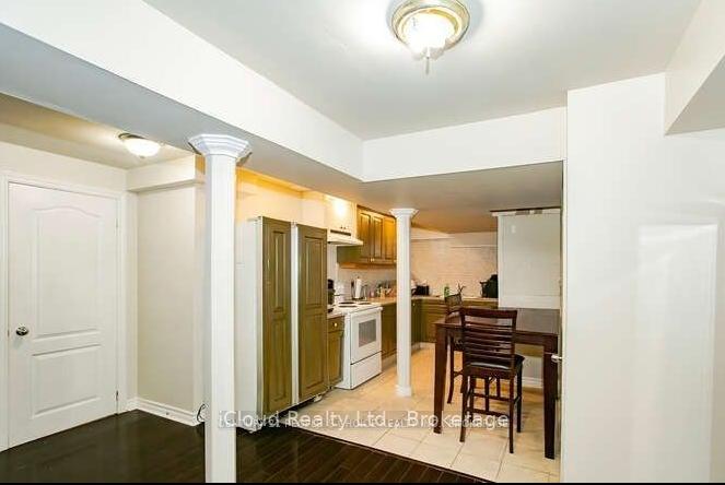 Photo 13 of 81 Crown Victoria Drive, Brampton, Fletcher's Meadow — HOMEH