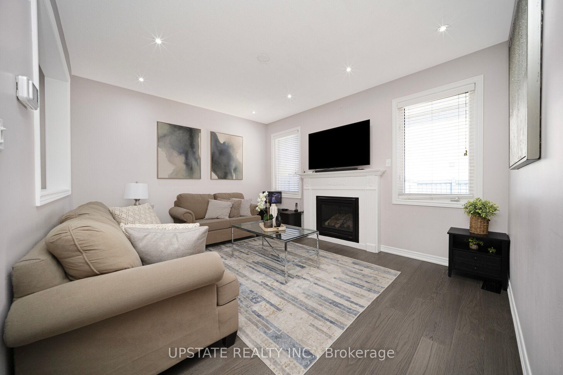 Photo 14 of 37 Mission Ridge Trail, Brampton, Bram East — HOMEH
