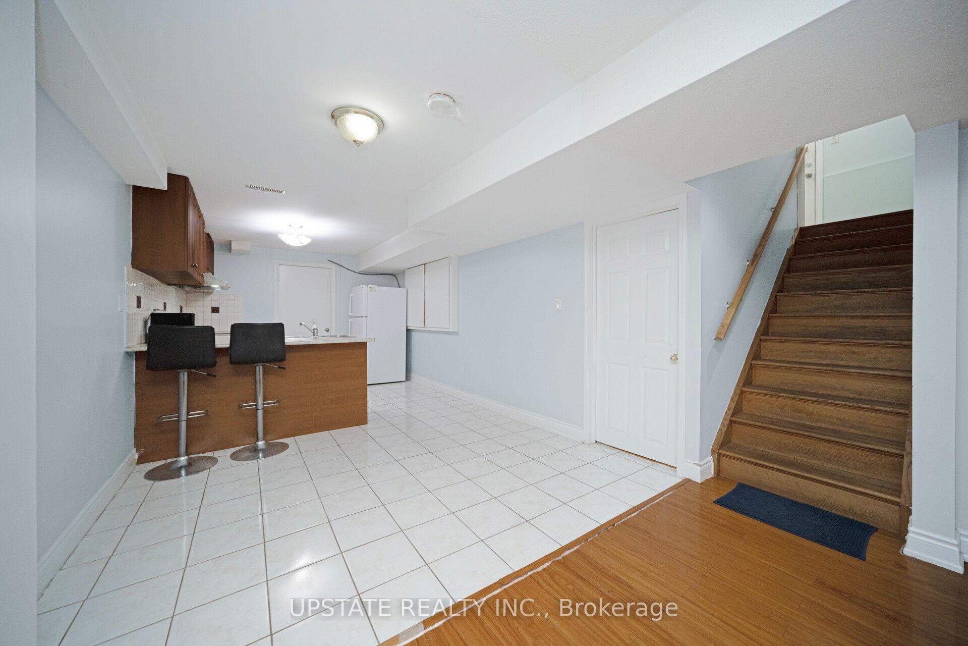 Photo 31 of 37 Mission Ridge Trail, Brampton, Bram East — HOMEH