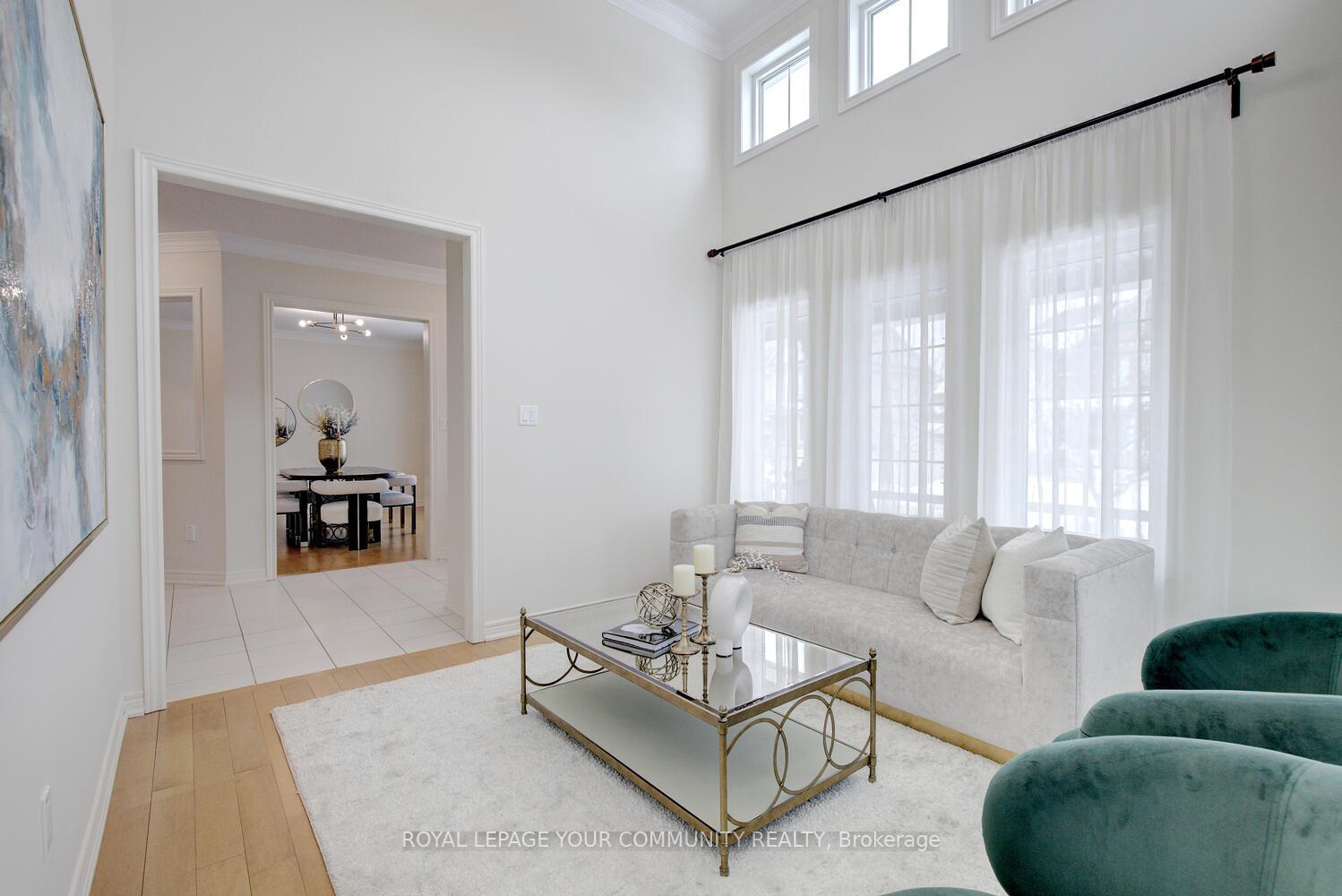 Photo 5 of 176 Retreat Boulevard N, Vaughan, Vellore Village — HOMEH