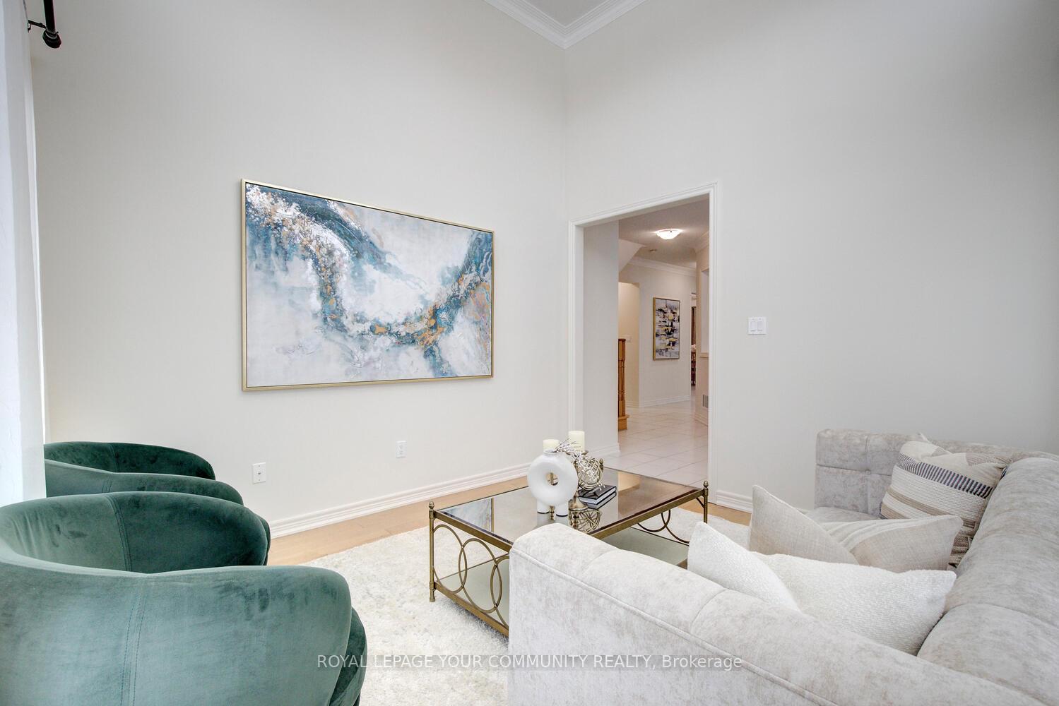 Photo 6 of 176 Retreat Boulevard N, Vaughan, Vellore Village — HOMEH