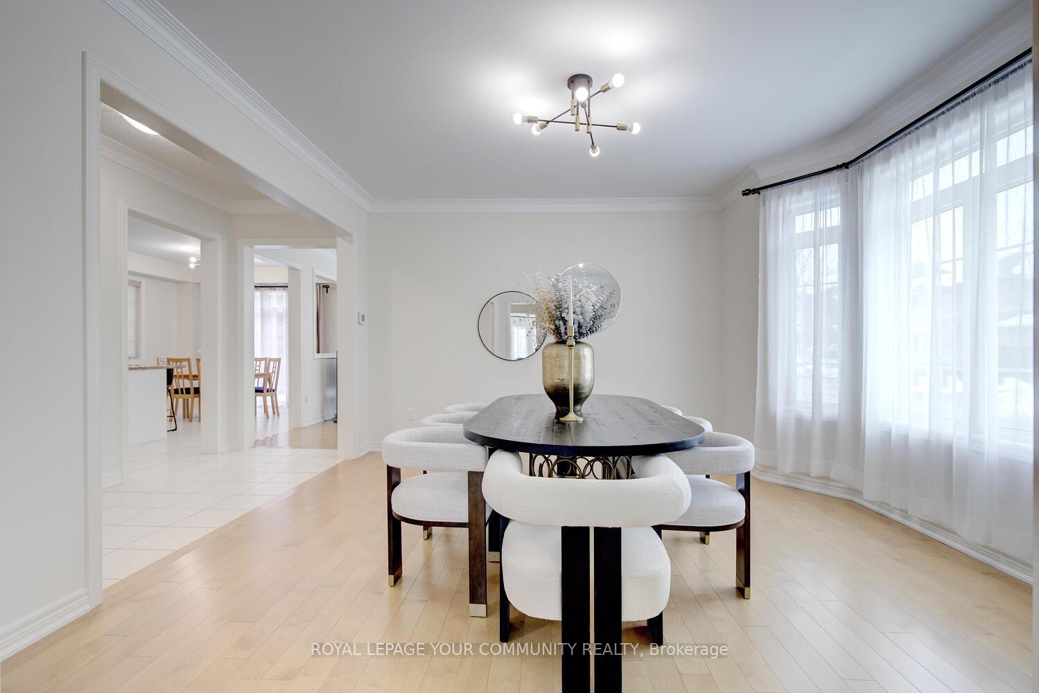 Photo 10 of 176 Retreat Boulevard N, Vaughan, Vellore Village — HOMEH