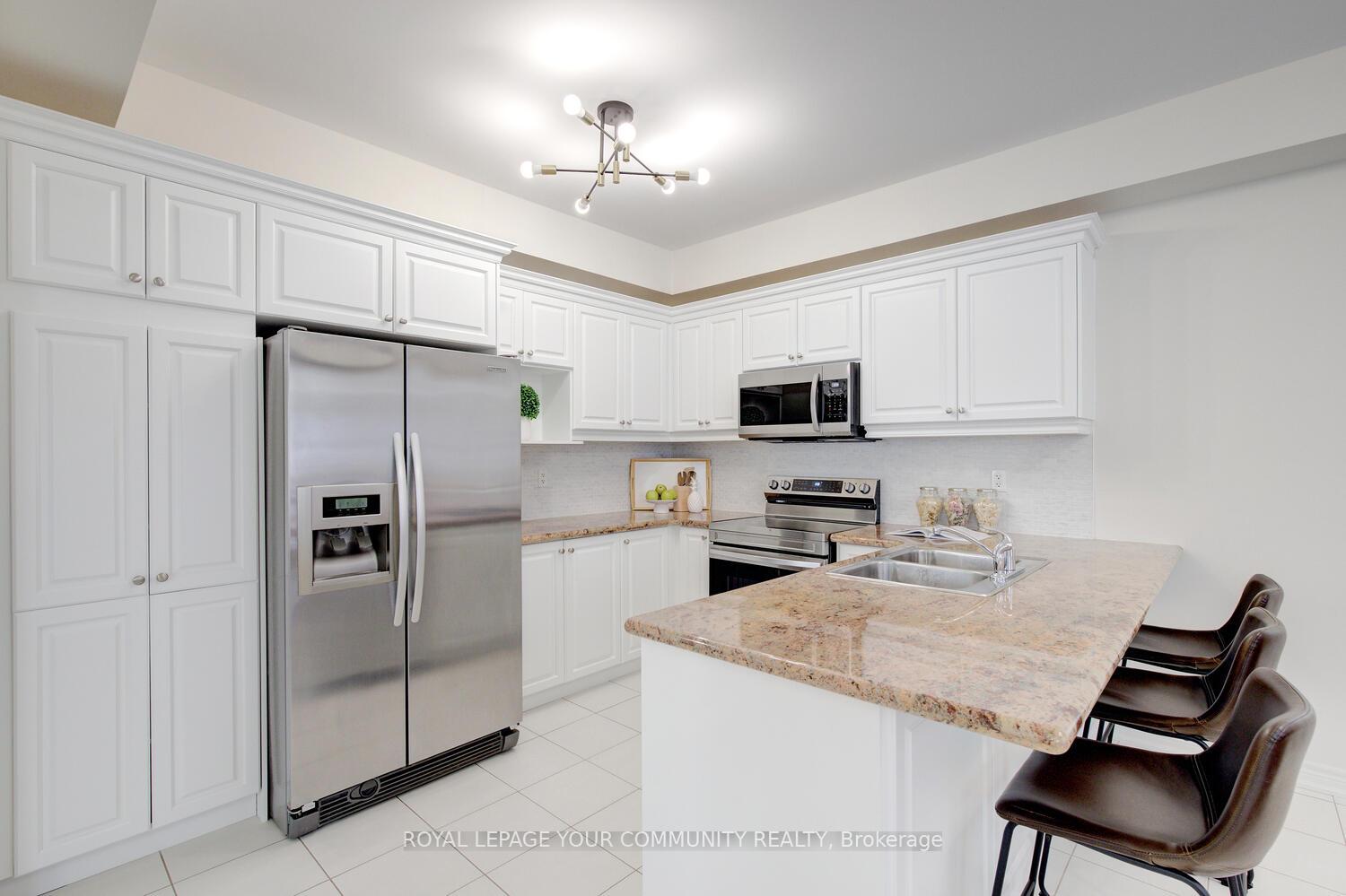 Photo 16 of 176 Retreat Boulevard N, Vaughan, Vellore Village — HOMEH