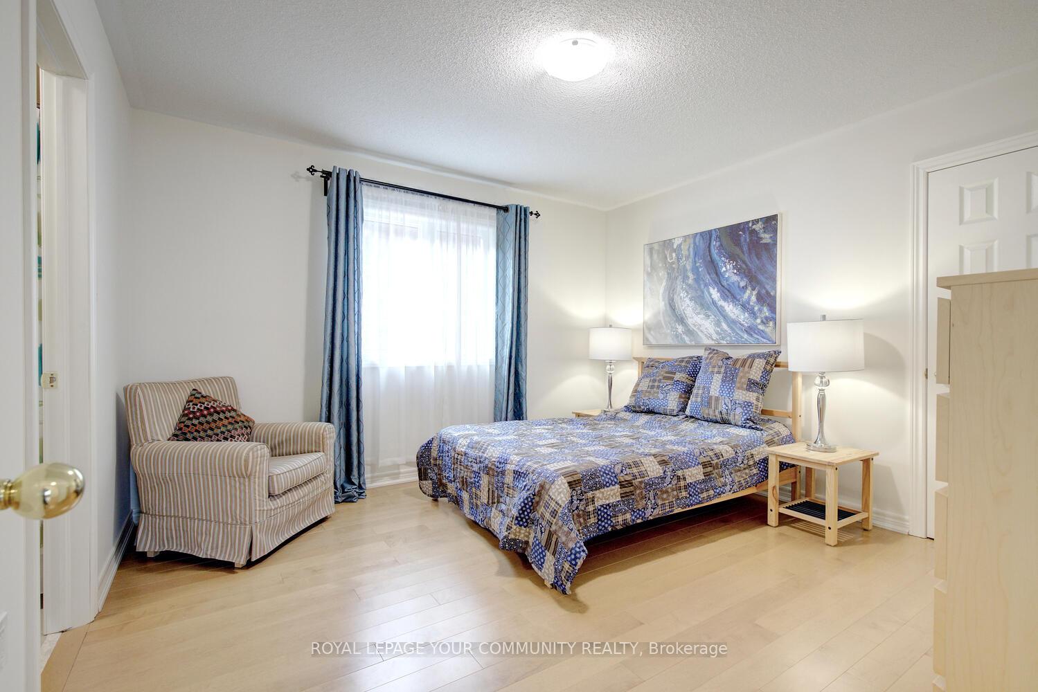 Photo 35 of 176 Retreat Boulevard N, Vaughan, Vellore Village — HOMEH