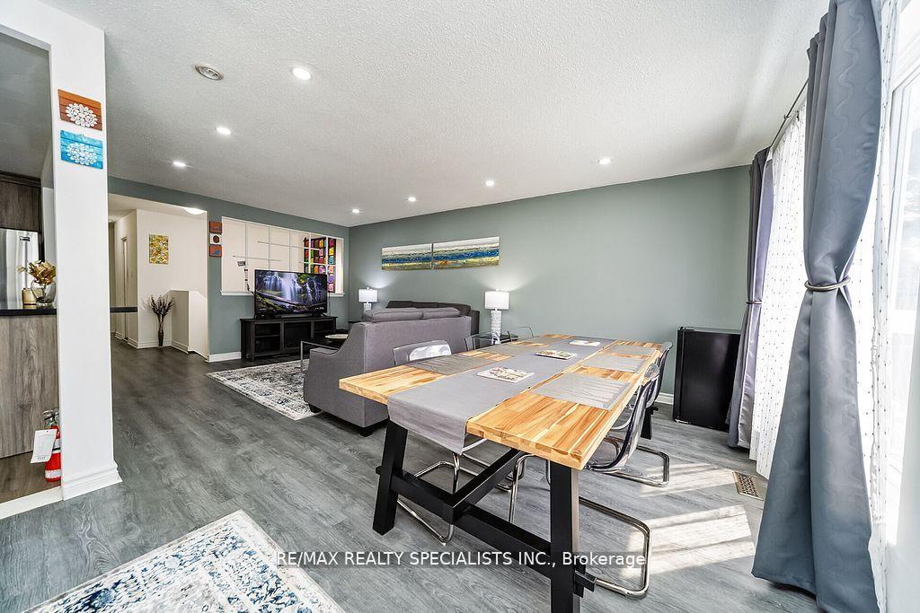 Photo 10 of 6 Griselda Court, Brampton, Northgate — HOMEH