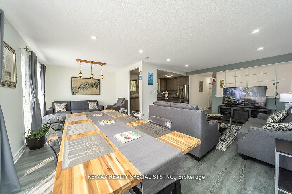 Photo 11 of 6 Griselda Court, Brampton, Northgate — HOMEH