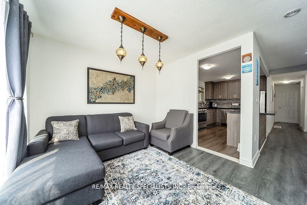 Photo 13 of 6 Griselda Court, Brampton, Northgate — HOMEH