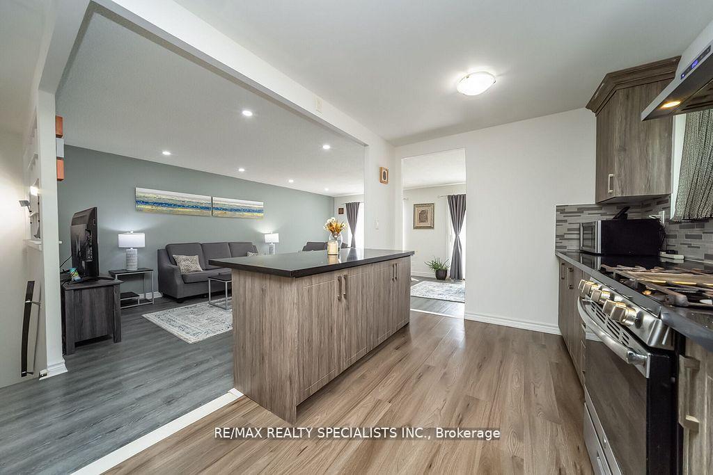 Photo 16 of 6 Griselda Court, Brampton, Northgate — HOMEH