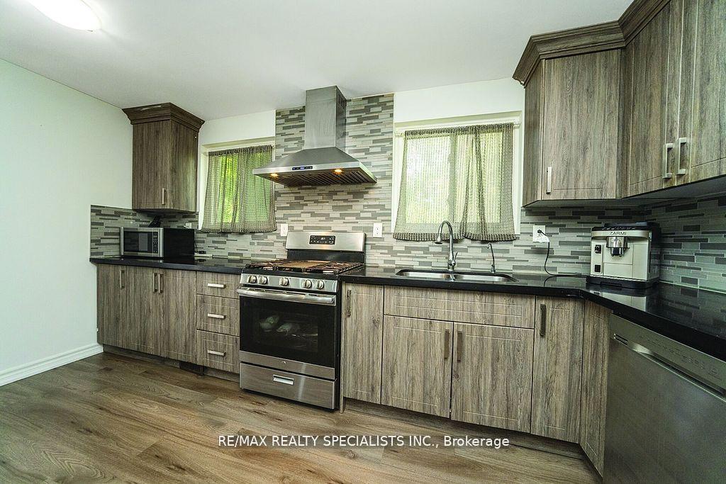 Photo 17 of 6 Griselda Court, Brampton, Northgate — HOMEH