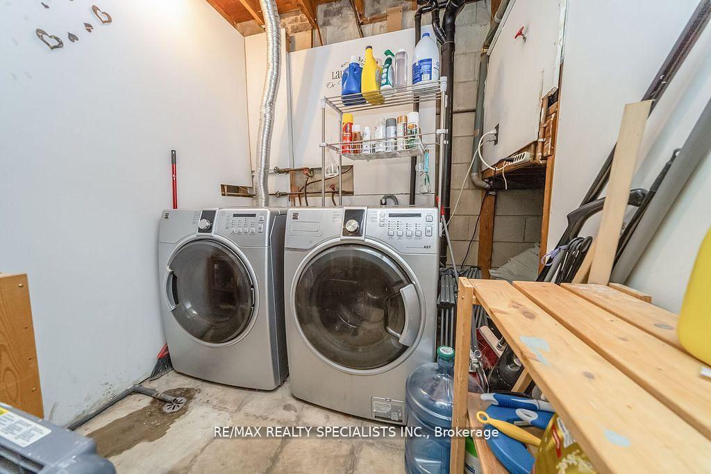 Photo 31 of 6 Griselda Court, Brampton, Northgate — HOMEH