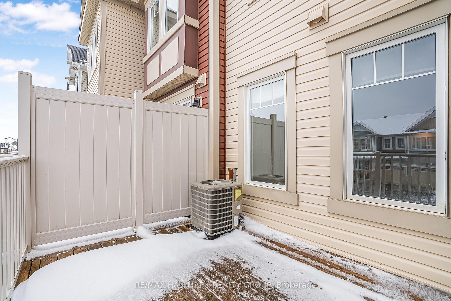 Photo 14 of 627 Bluegill Avenue, Ottawa, Barrhaven - Half Moon Bay — HOMEH