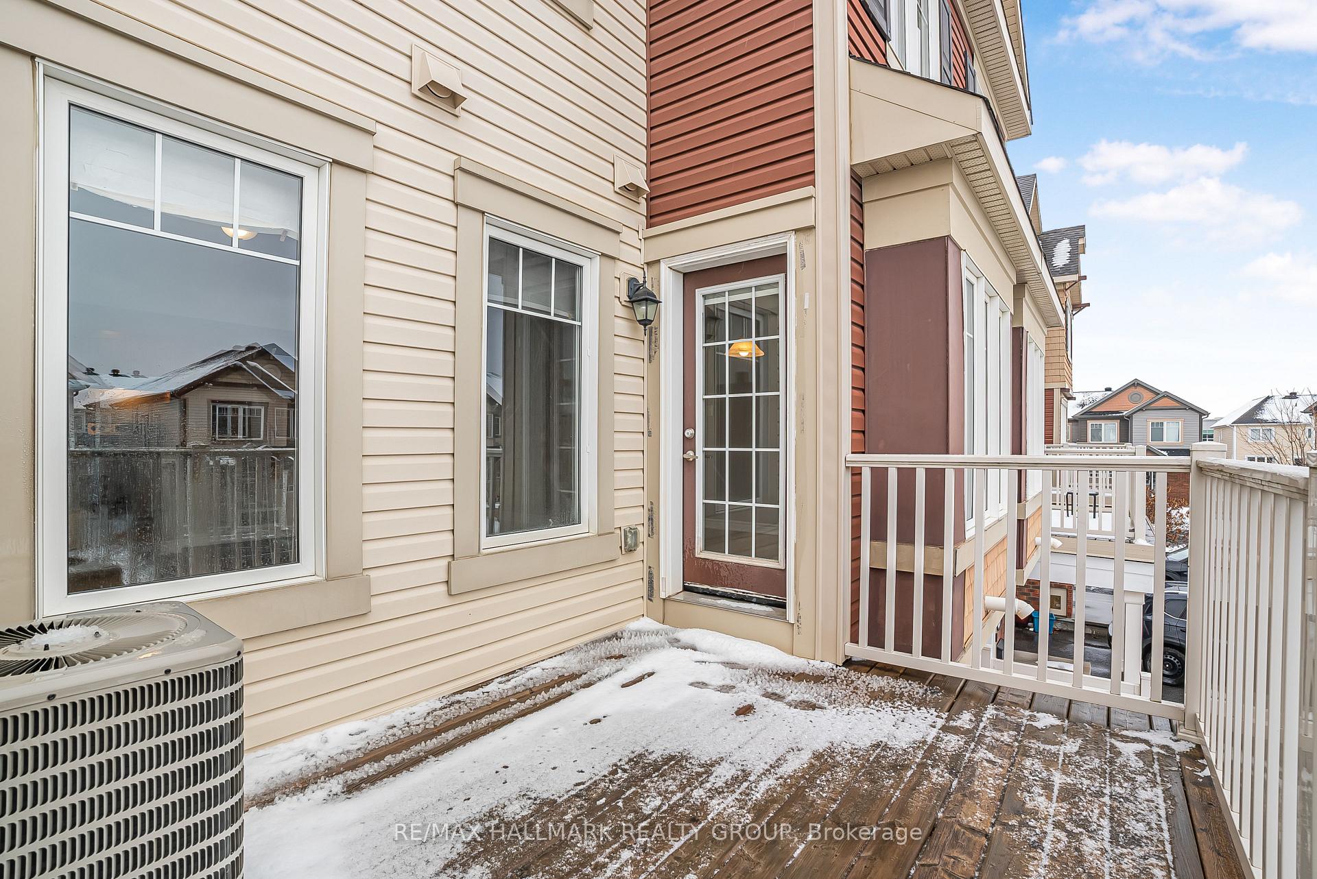 Photo 15 of 627 Bluegill Avenue, Ottawa, Barrhaven - Half Moon Bay — HOMEH