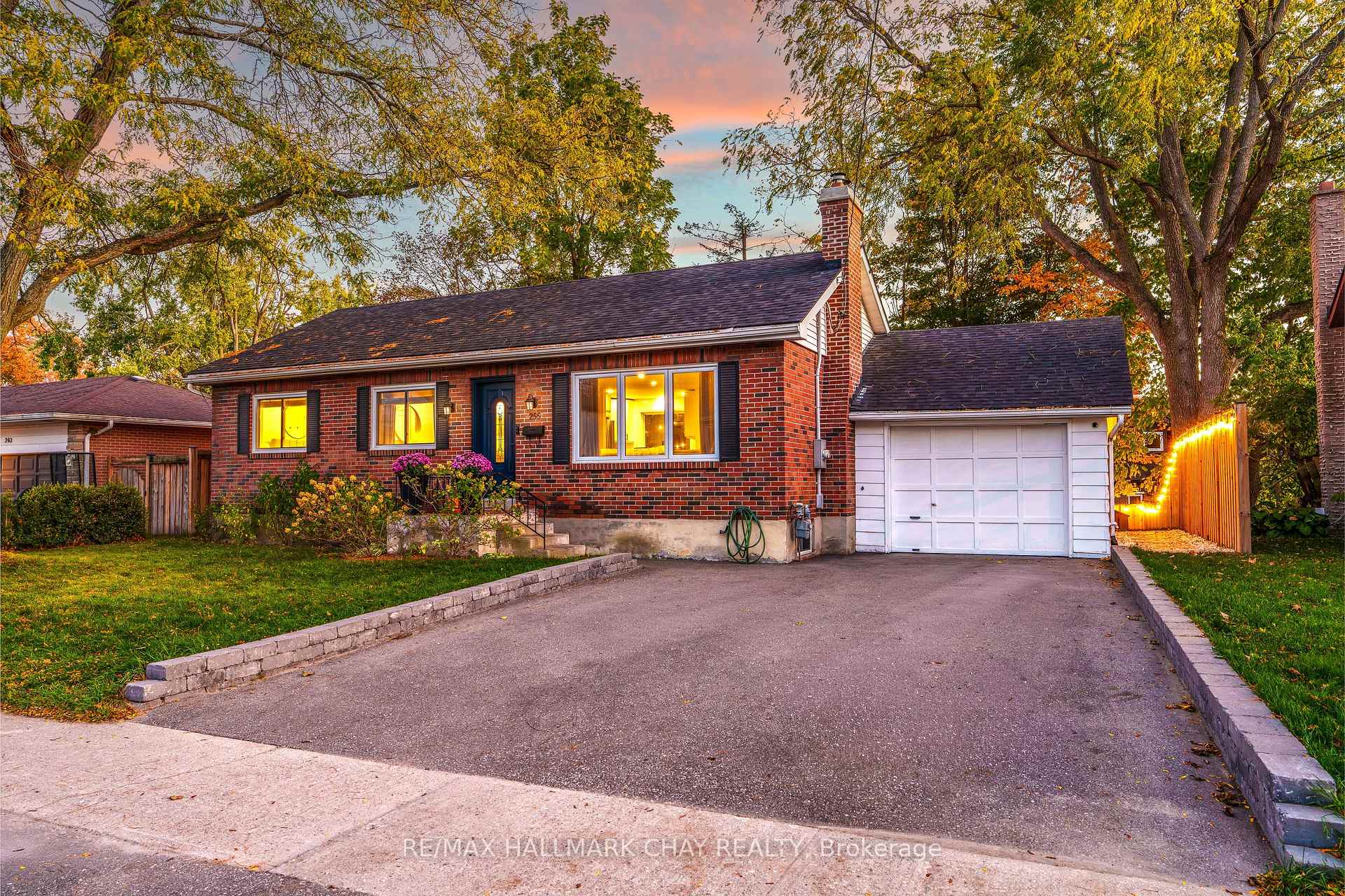 Photo 4 of 255 Codrington Street, Barrie, Codrington — HOMEH