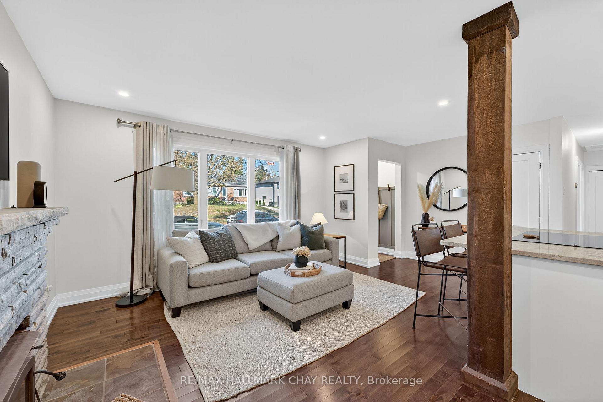 Photo 3 of 255 Codrington Street, Barrie, Codrington — HOMEH
