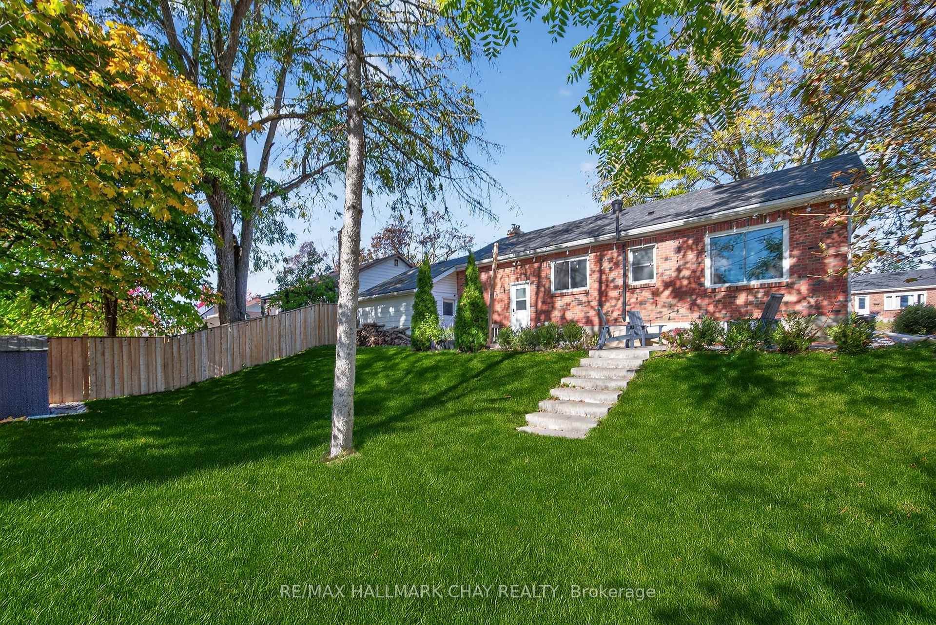 Photo 30 of 255 Codrington Street, Barrie, Codrington — HOMEH