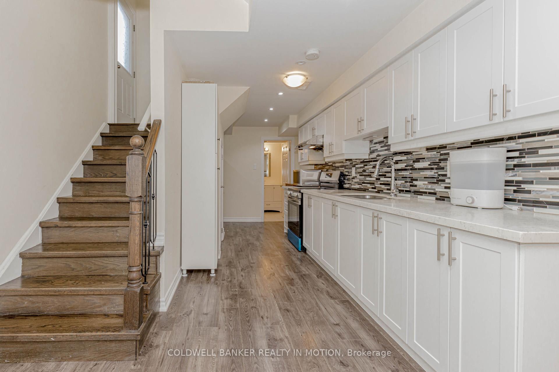 Photo 13 of Unit Basement, 23 Dusk Drive, Brampton, Credit Valley — HOMEH